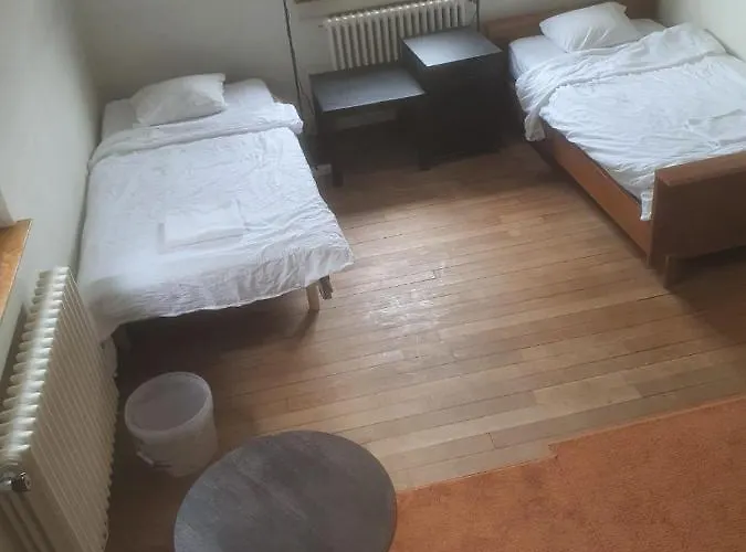 Sonnegg Guest Inh M Bisegger * Zürich