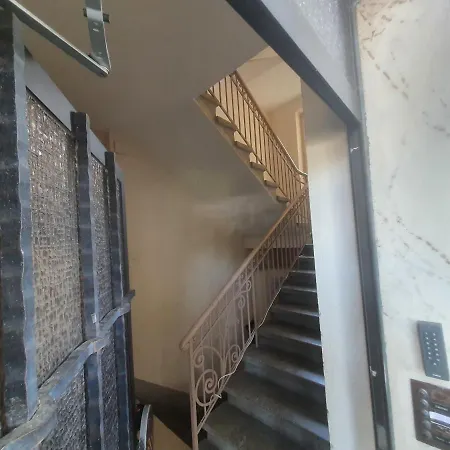 Sonnegg Guest Inh M Bisegger 홈스테이 취리히